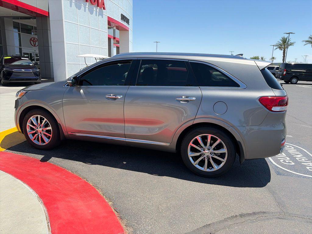 used 2017 Kia Sorento car