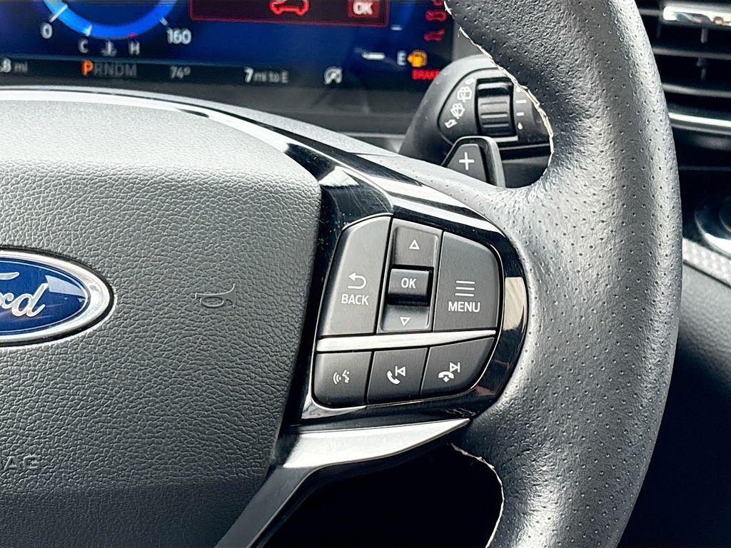 used 2022 Ford Explorer car, priced at $33,036