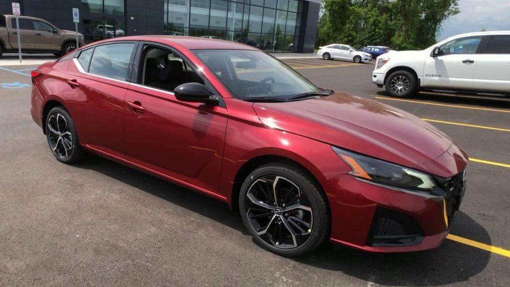 new 2025 Nissan Altima car, priced at $30,300