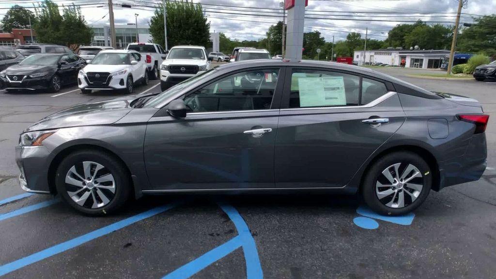 new 2025 Nissan Altima car, priced at $26,250