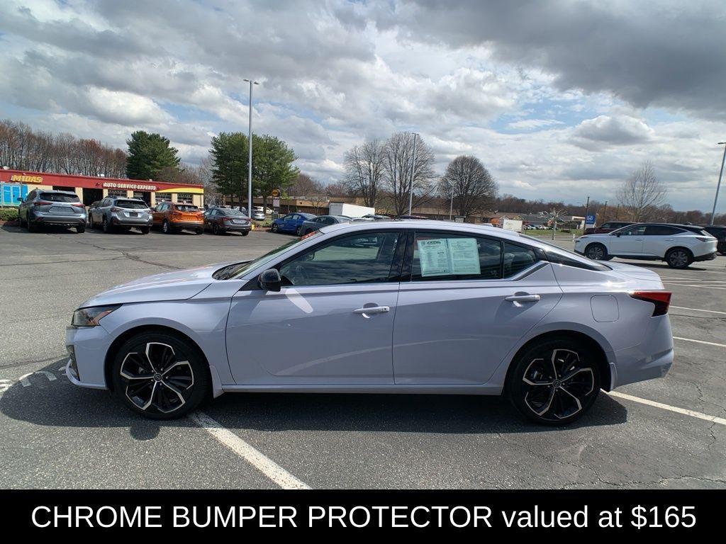 used 2023 Nissan Altima car, priced at $25,999