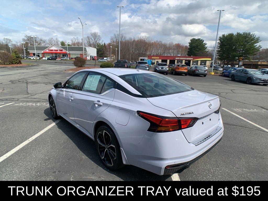 used 2023 Nissan Altima car, priced at $25,999