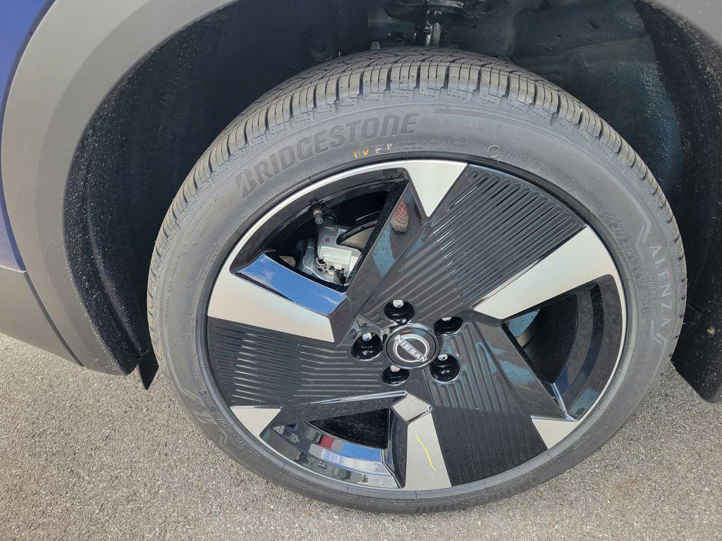 new 2026 Nissan Kicks car, priced at $30,085