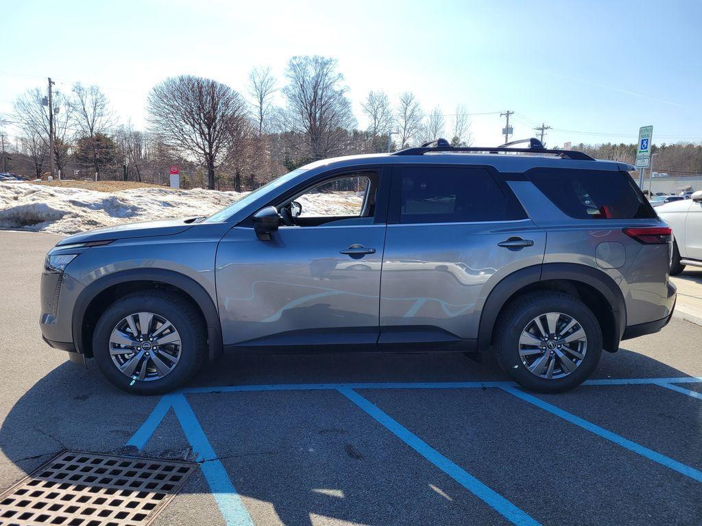 new 2026 Nissan Pathfinder car, priced at $38,705