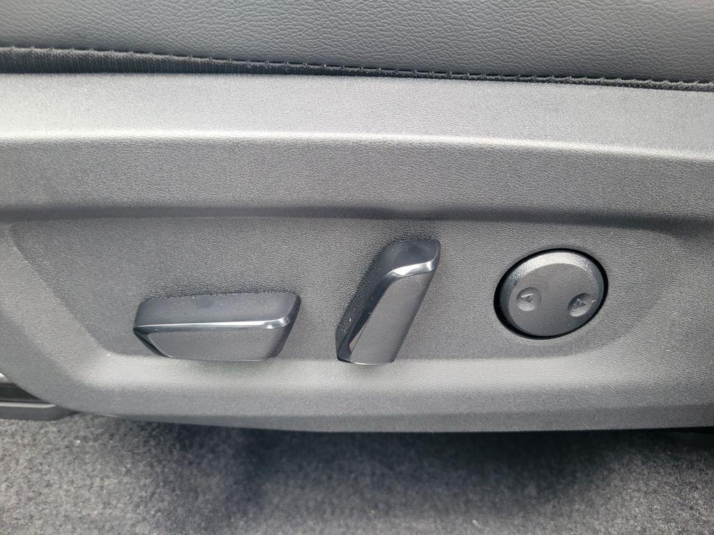 new 2025 Nissan Murano car, priced at $44,184