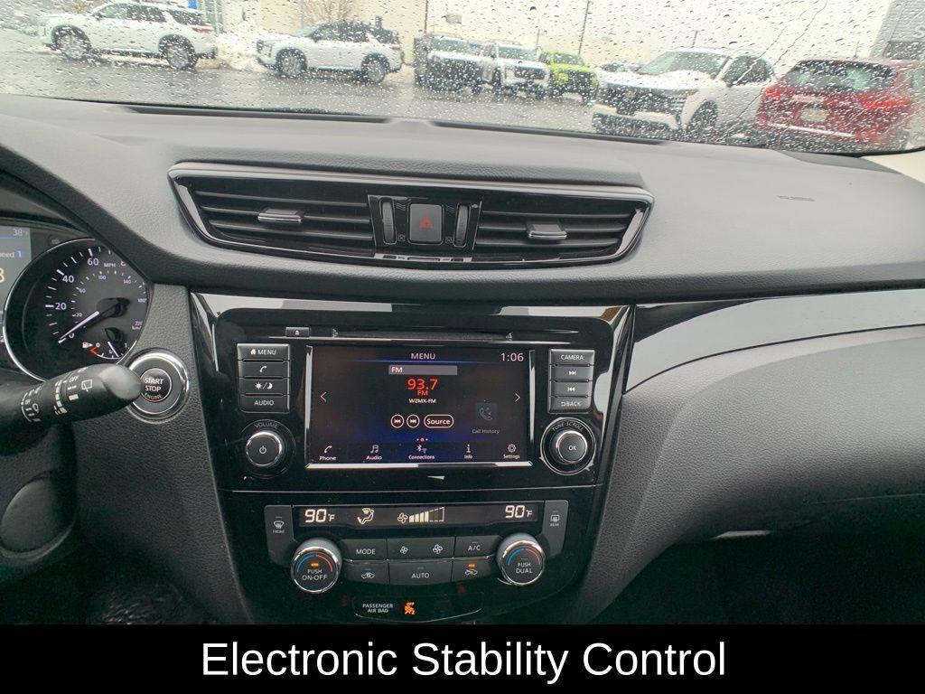 used 2022 Nissan Rogue Sport car, priced at $20,499