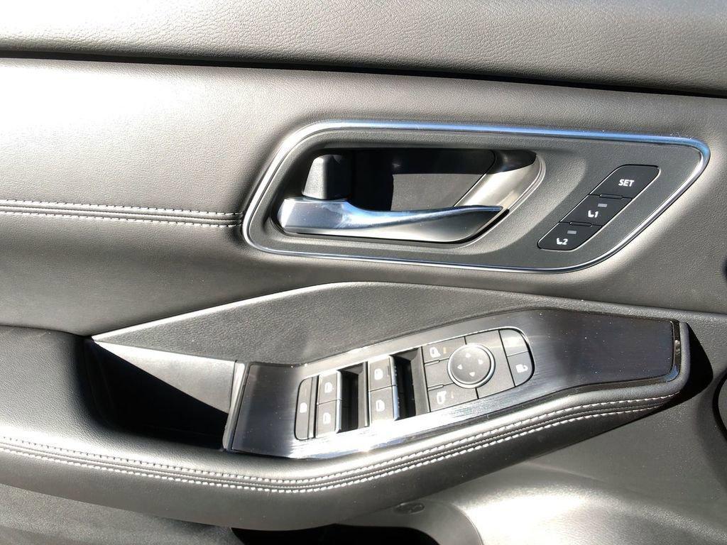 new 2025 Nissan Rogue car, priced at $44,575