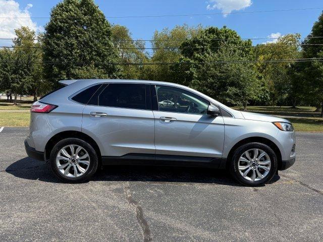 used 2024 Ford Edge car, priced at $25,690