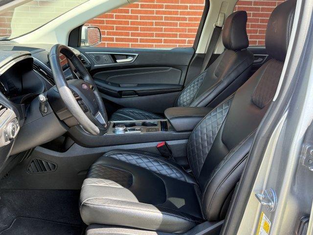 used 2024 Ford Edge car, priced at $25,690