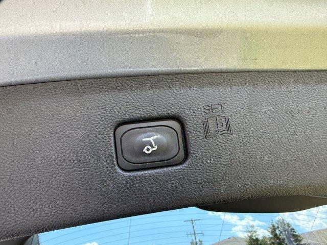 used 2024 Ford Edge car, priced at $25,690