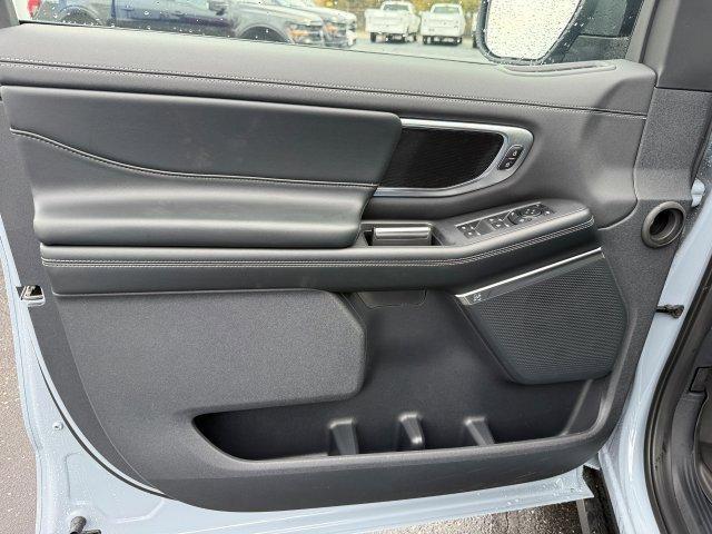 new 2026 Ford Expedition car, priced at $86,890