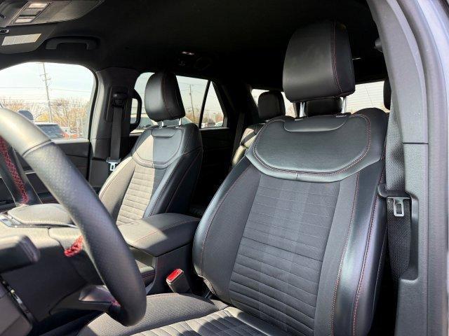 used 2025 Ford Explorer car, priced at $40,499