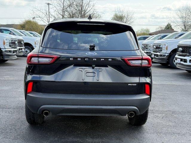 used 2025 Ford Escape car, priced at $24,999