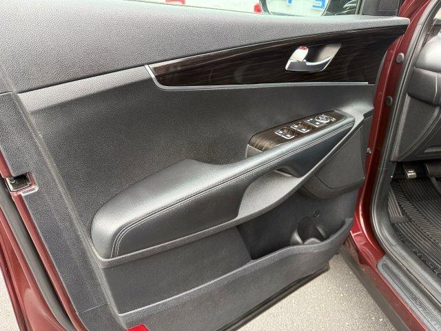 used 2020 Kia Sorento car, priced at $16,490
