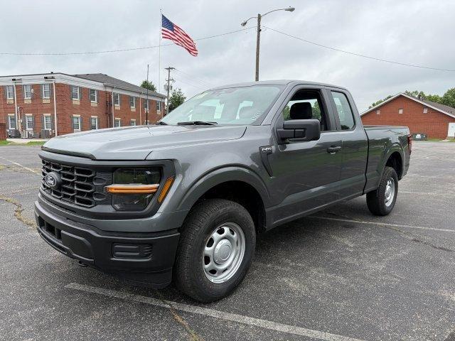 new 2025 Ford F-150 car, priced at $47,555