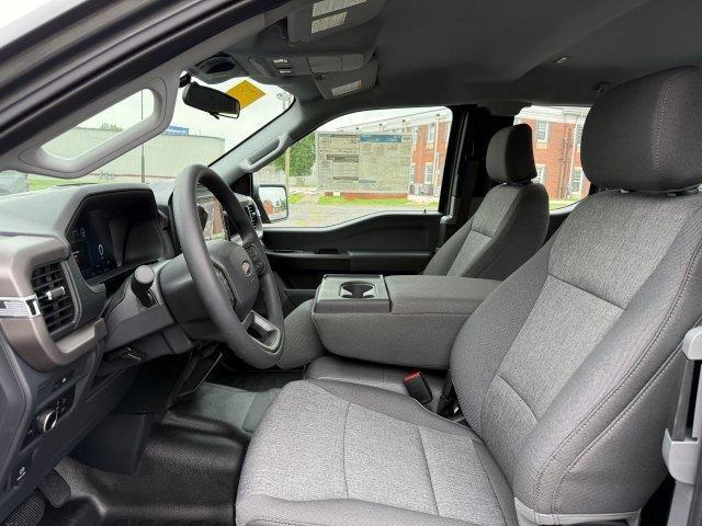 new 2025 Ford F-150 car, priced at $47,555