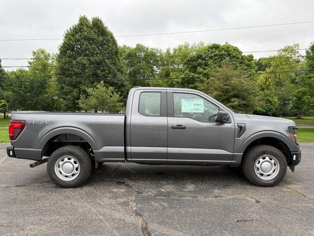 new 2025 Ford F-150 car, priced at $47,555