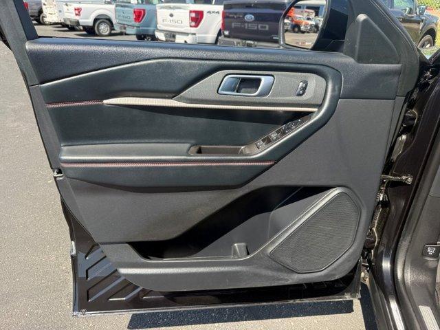 used 2025 Ford Explorer car, priced at $39,999
