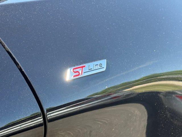 used 2025 Ford Explorer car, priced at $39,999