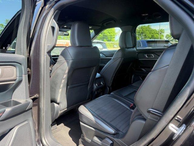 used 2025 Ford Explorer car, priced at $39,999