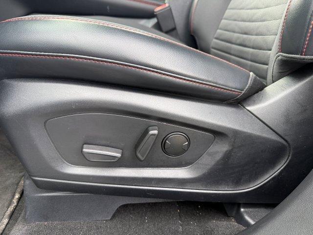 used 2025 Ford Explorer car, priced at $39,999