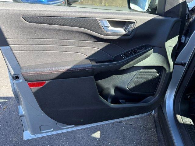 used 2023 Ford Escape car, priced at $26,990