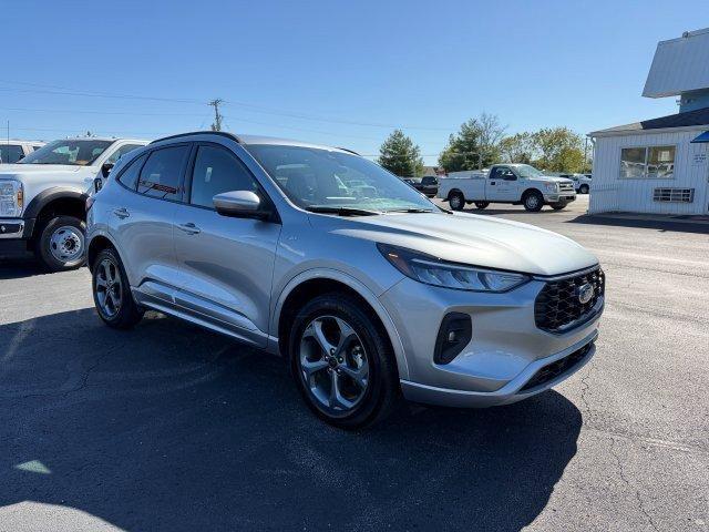 used 2023 Ford Escape car, priced at $26,990