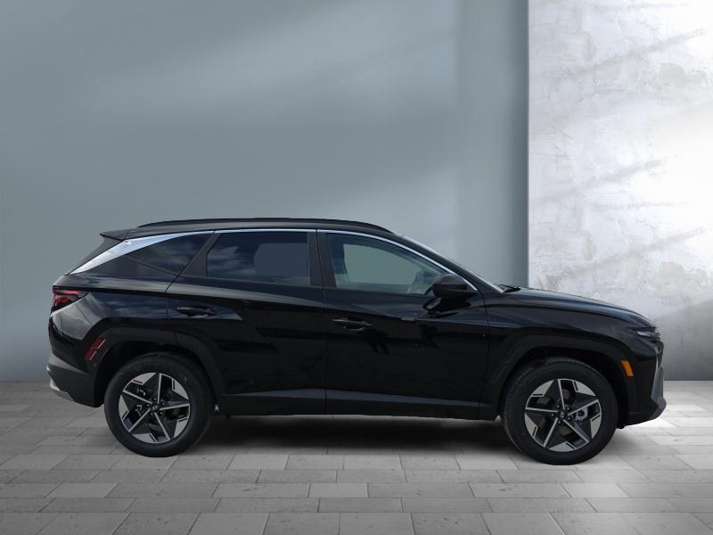 new 2026 Hyundai TUCSON Hybrid car, priced at $37,209