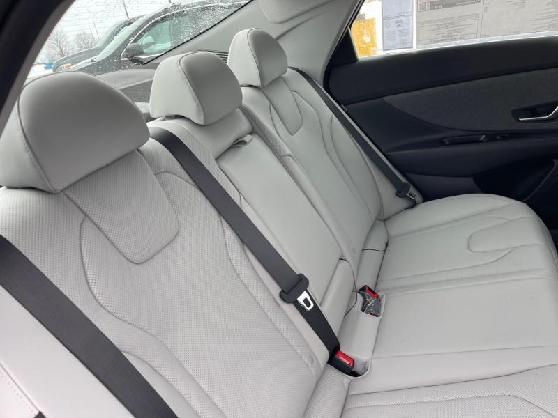 new 2025 Hyundai ELANTRA HEV car, priced at $28,999