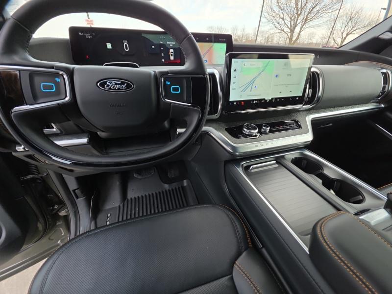 used 2025 Ford Expedition car, priced at $75,995