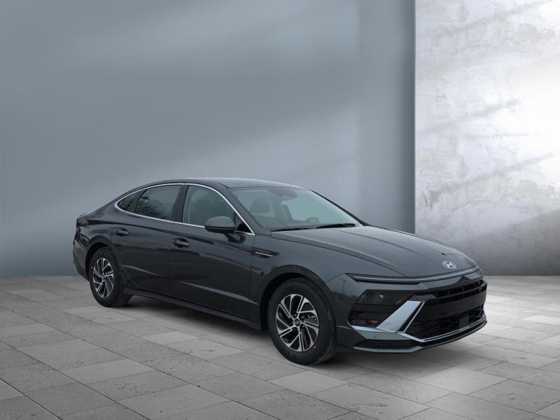 new 2026 Hyundai Sonata Hybrid car, priced at $31,169