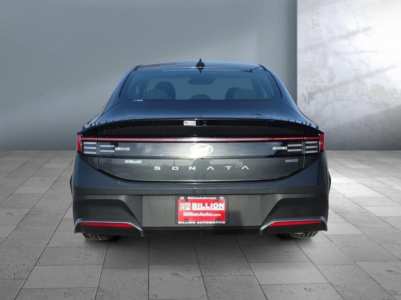 new 2026 Hyundai Sonata Hybrid car, priced at $31,249