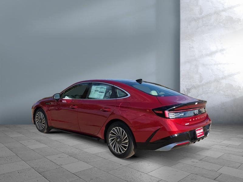 new 2025 Hyundai Sonata Hybrid car, priced at $40,429