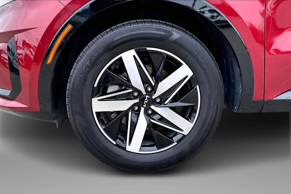 used 2023 Kia Sorento car, priced at $25,500