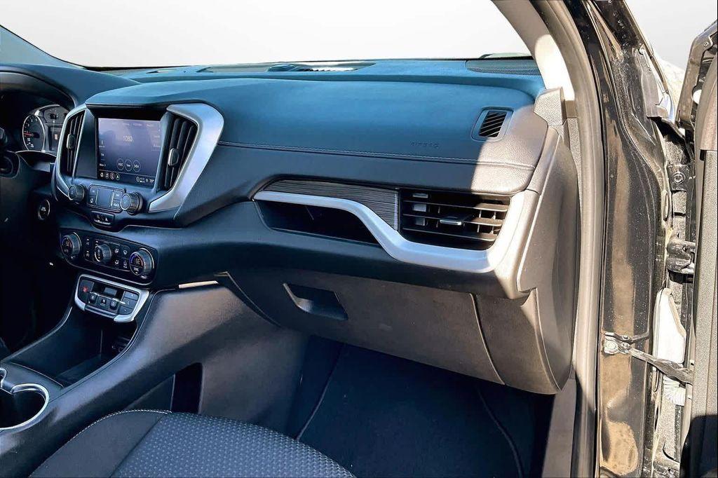 used 2022 GMC Terrain car, priced at $19,250