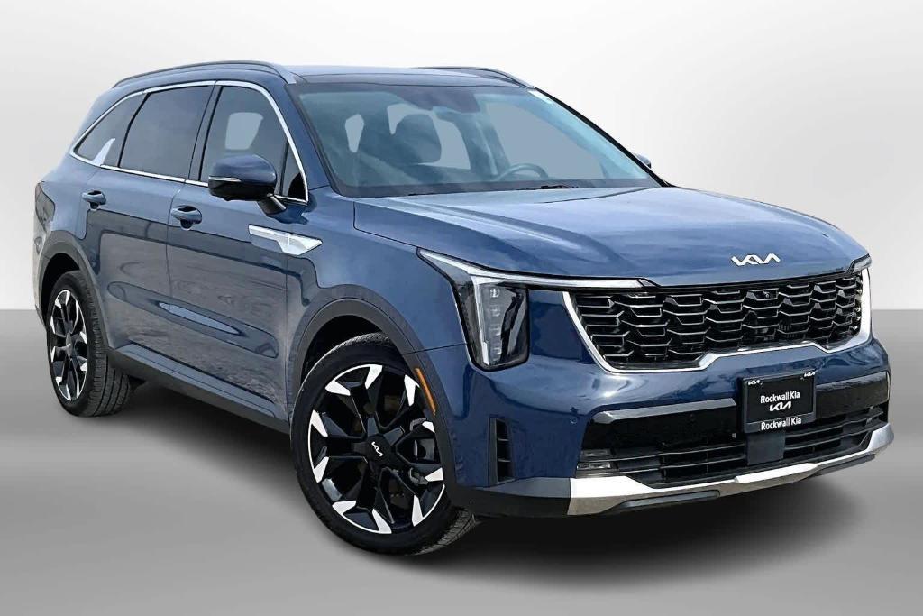 used 2024 Kia Sorento car, priced at $30,975