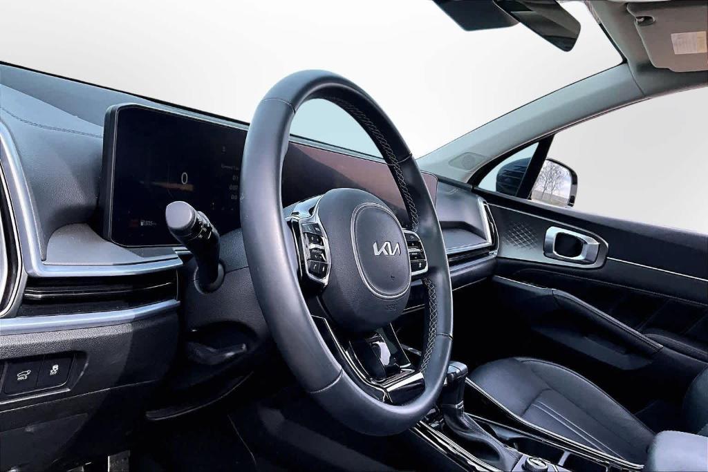 used 2024 Kia Sorento car, priced at $30,975