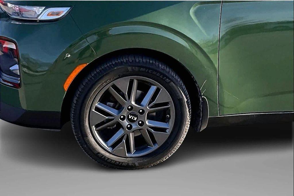 used 2021 Kia Soul car, priced at $11,696