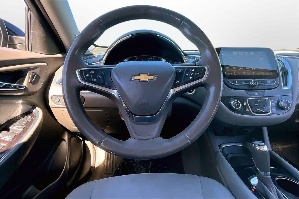 used 2018 Chevrolet Malibu car, priced at $10,550