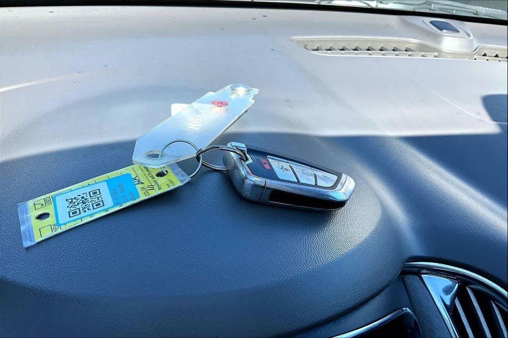 used 2018 Chevrolet Malibu car, priced at $10,550