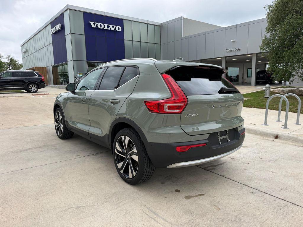used 2023 Volvo XC40 car, priced at $36,925