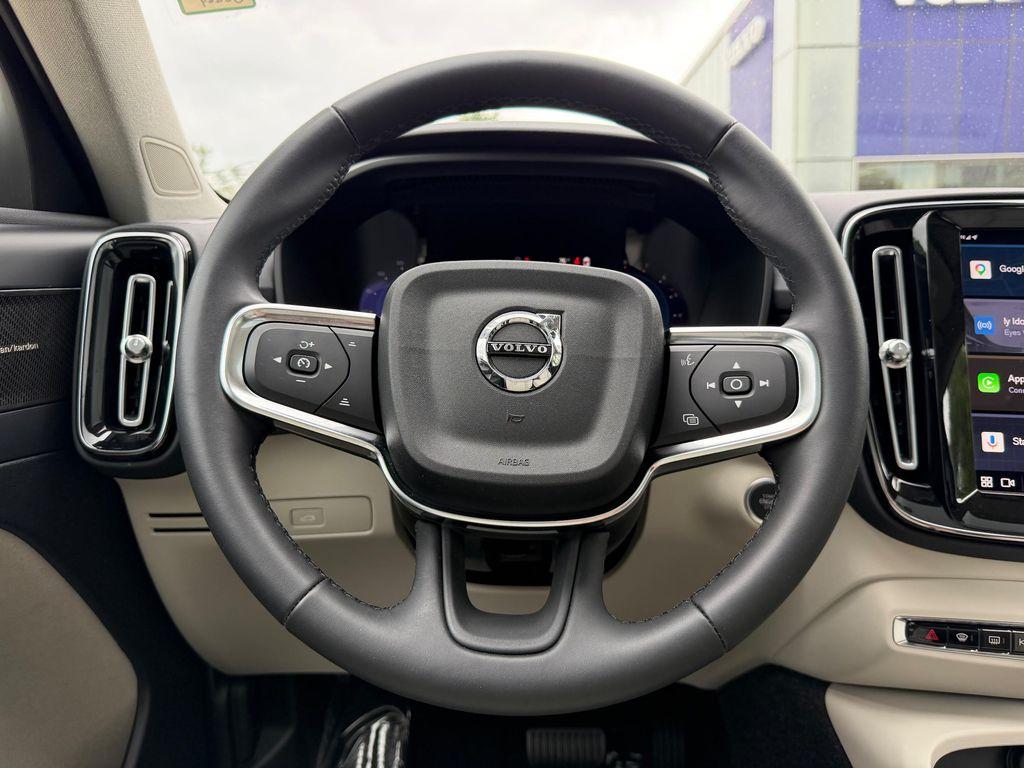 used 2023 Volvo XC40 car, priced at $36,925