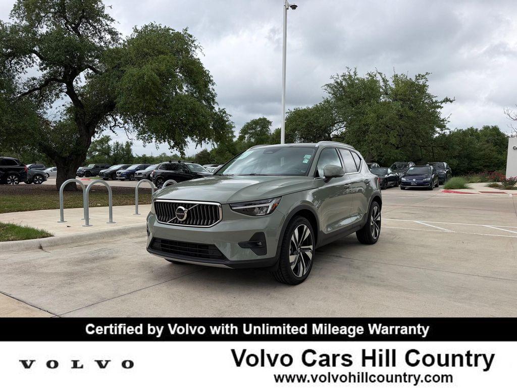 used 2023 Volvo XC40 car, priced at $36,925