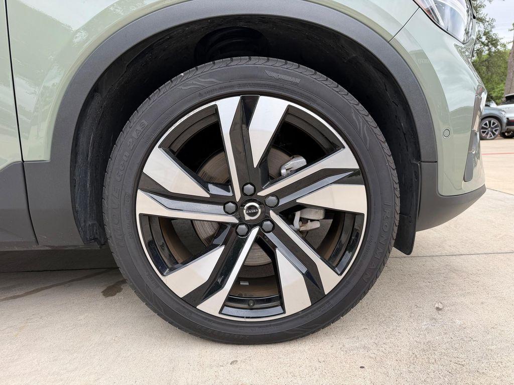 used 2023 Volvo XC40 car, priced at $36,925