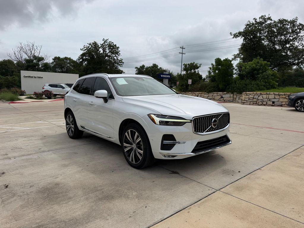 used 2023 Volvo XC60 car, priced at $34,224