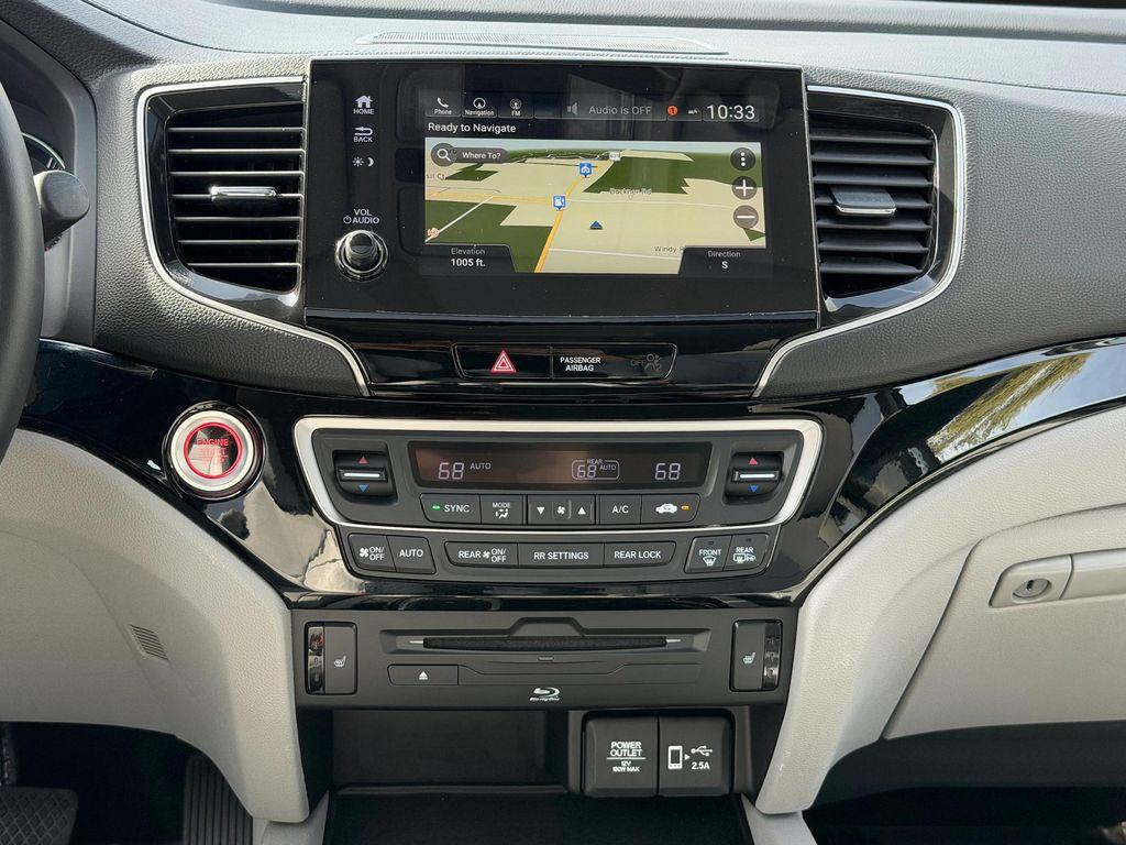 used 2021 Honda Pilot car, priced at $31,900