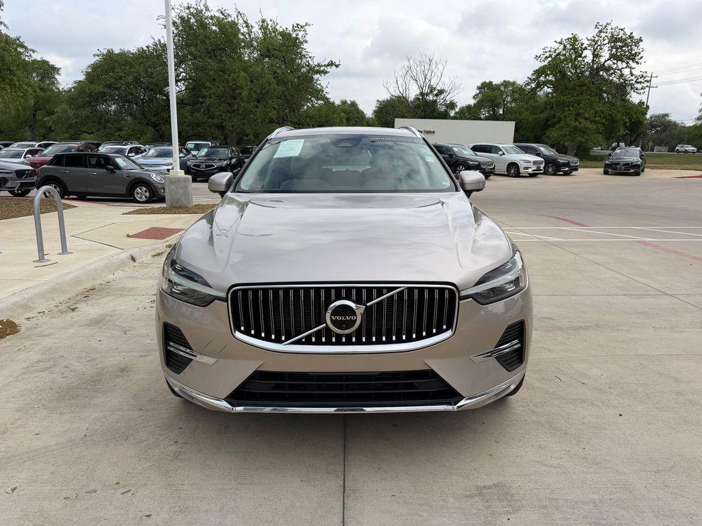 used 2023 Volvo XC60 car, priced at $36,700