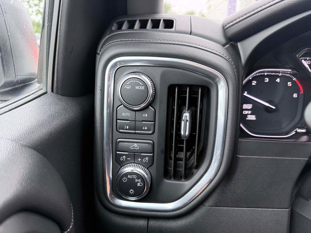 used 2021 GMC Sierra 1500 car, priced at $33,925