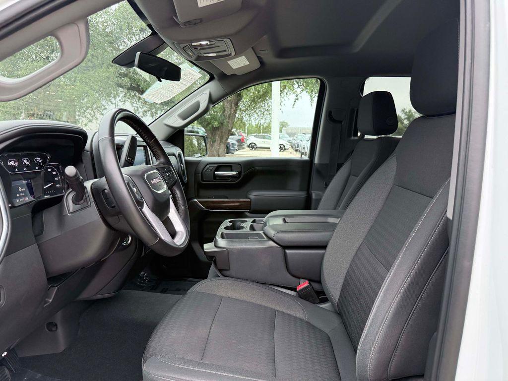 used 2021 GMC Sierra 1500 car, priced at $33,925