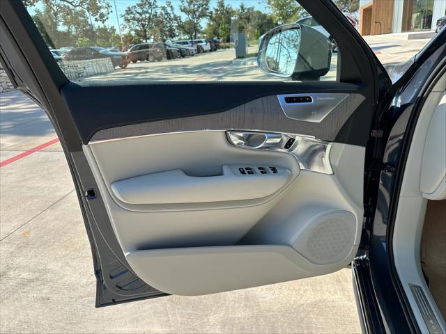 new 2025 Volvo XC90 car, priced at $88,440